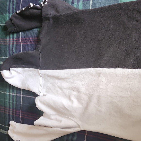 Black Parade MCR Hoodie - Picture 2 of 9